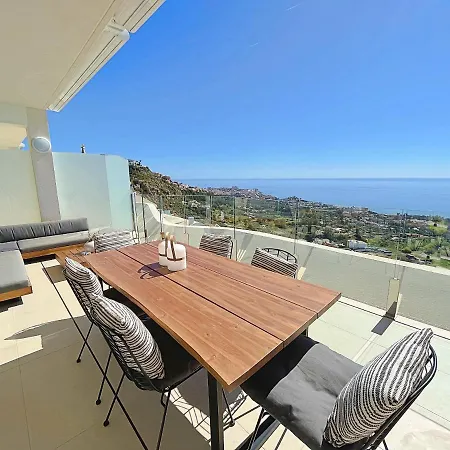 Stupa Hills V F34j - Luxury Sea View Duplex Appartamento Benalmádena